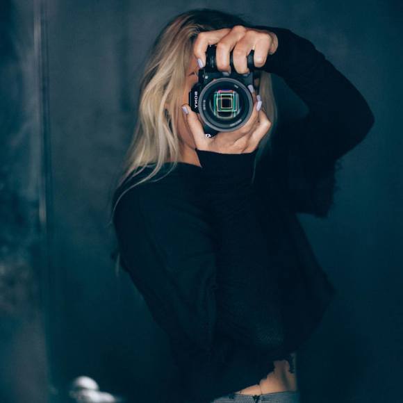 chloevan3